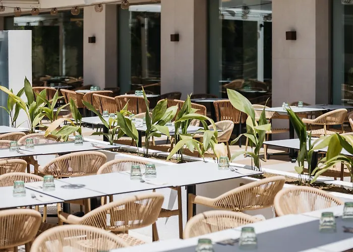 Hotel con piscina: Hotel Jaime I